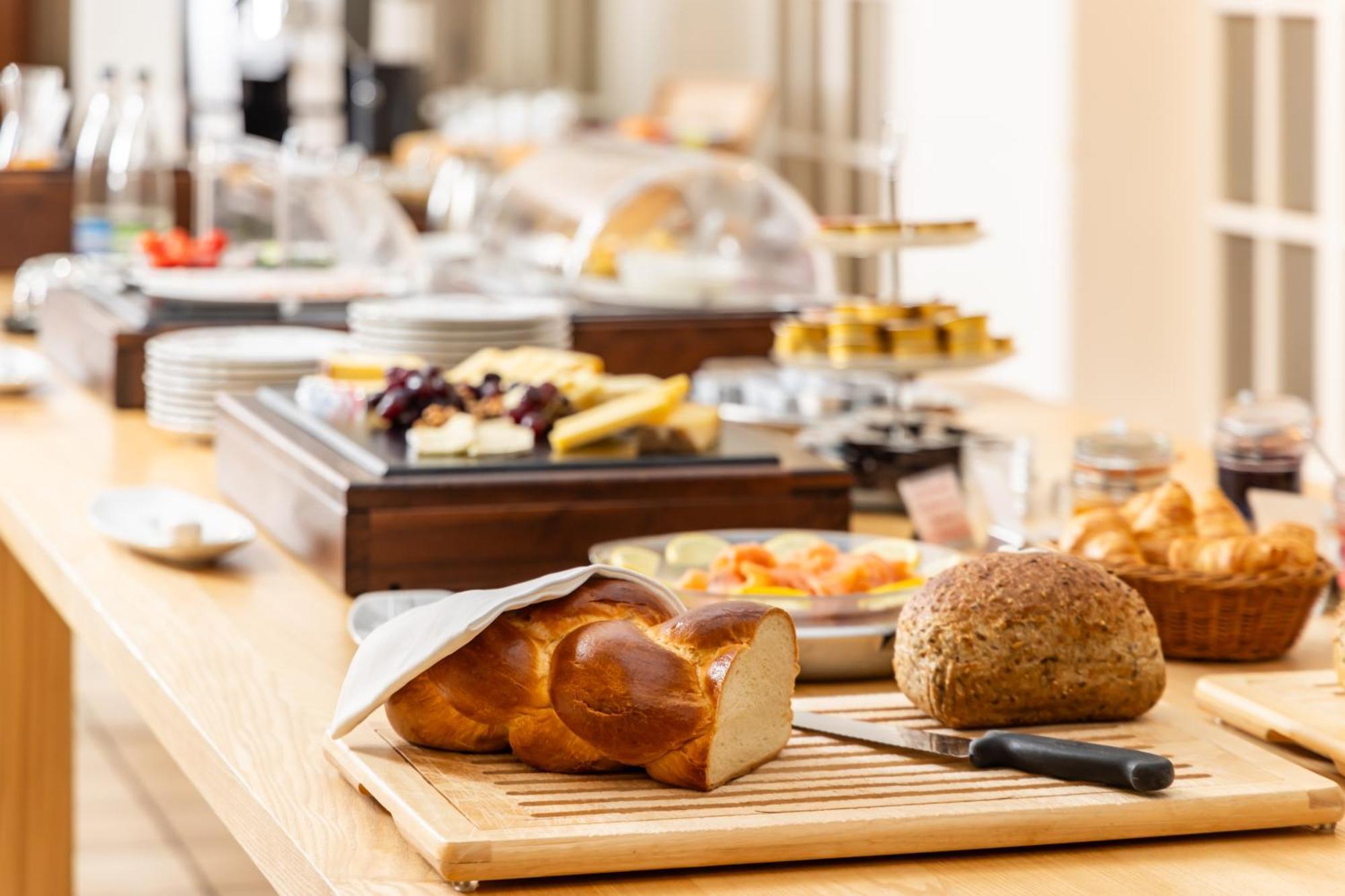 Kriegstetten Romantik Hotel & Restaurant Sternen מראה חיצוני תמונה